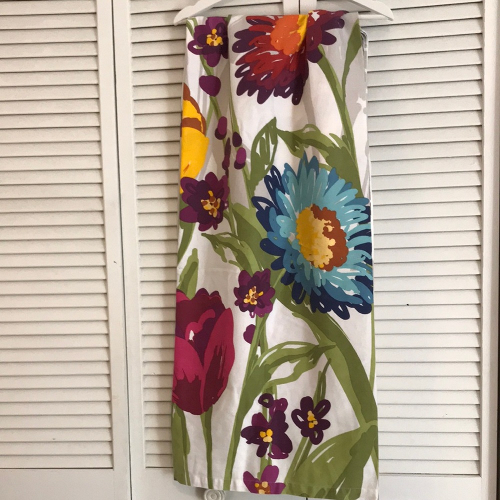 Floral Patterned Shower Curtain